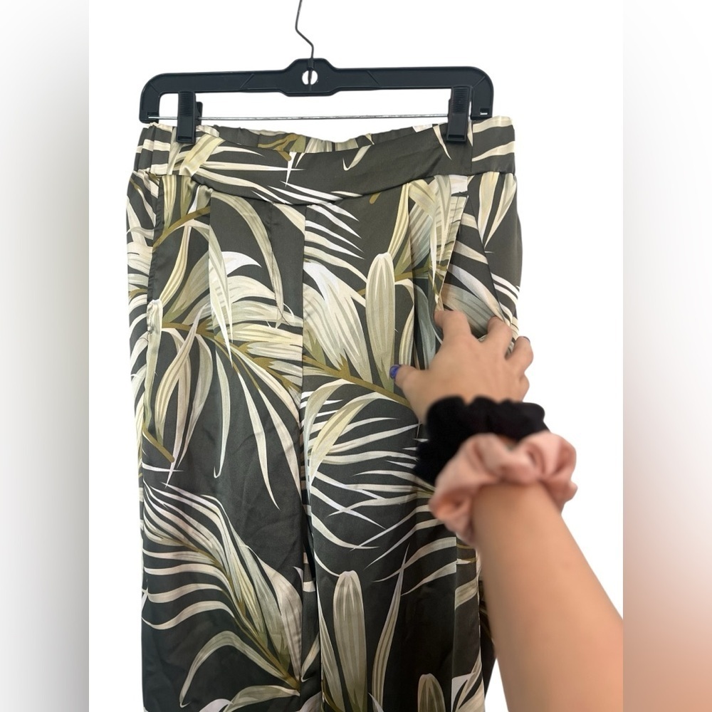 Rachel Zoe Palm Print Wide Leg Pants Tropical Green Elastic Waist M Vacation - Picture 5 of 8